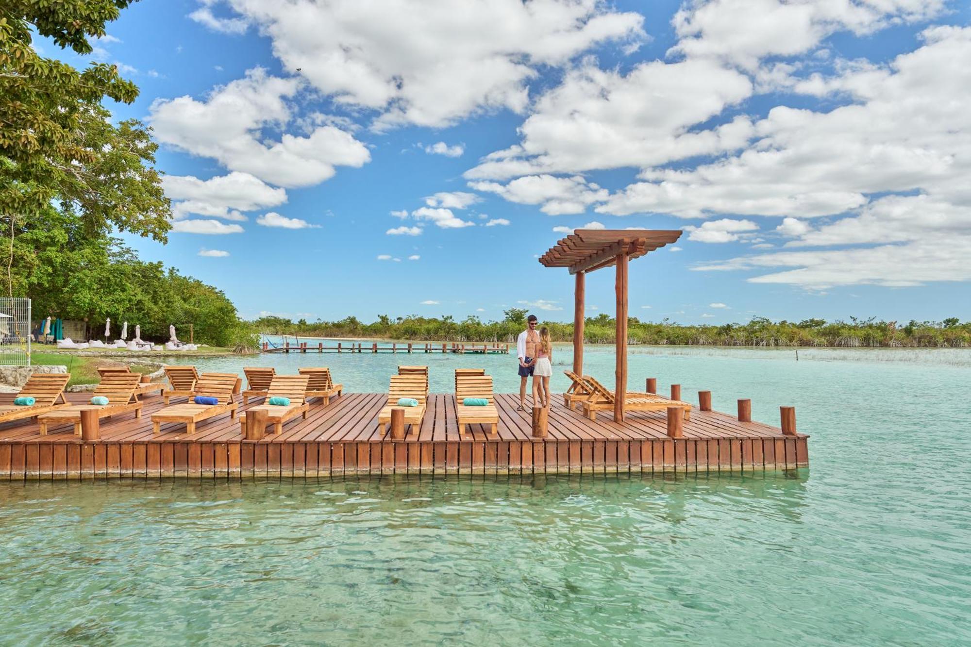 Cristalino Lagoon Front Hotel, Restaurant & Spa باكالار المظهر الخارجي الصورة