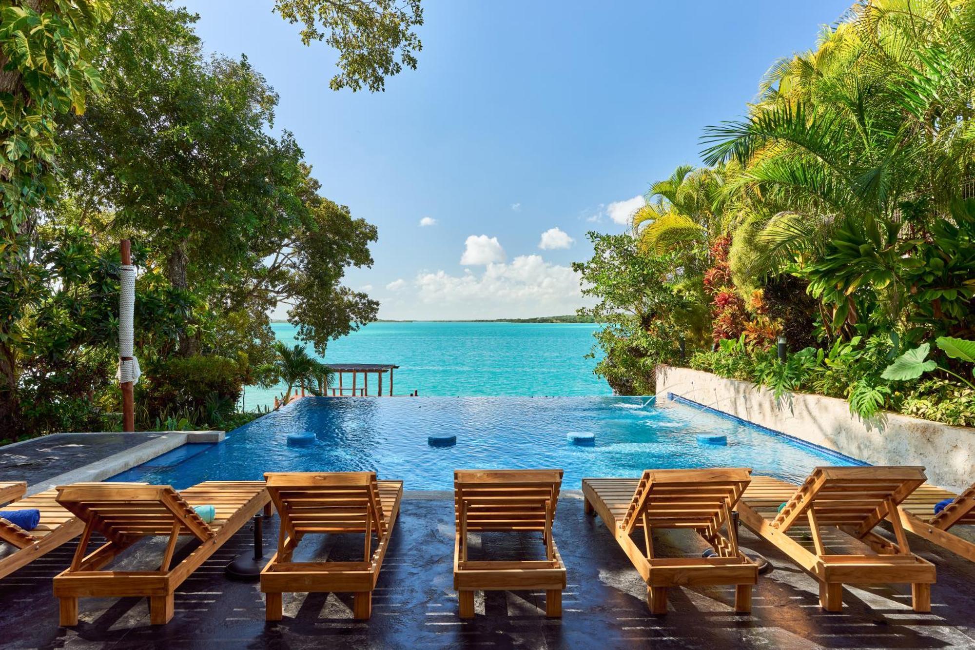 Cristalino Lagoon Front Hotel, Restaurant & Spa باكالار المظهر الخارجي الصورة
