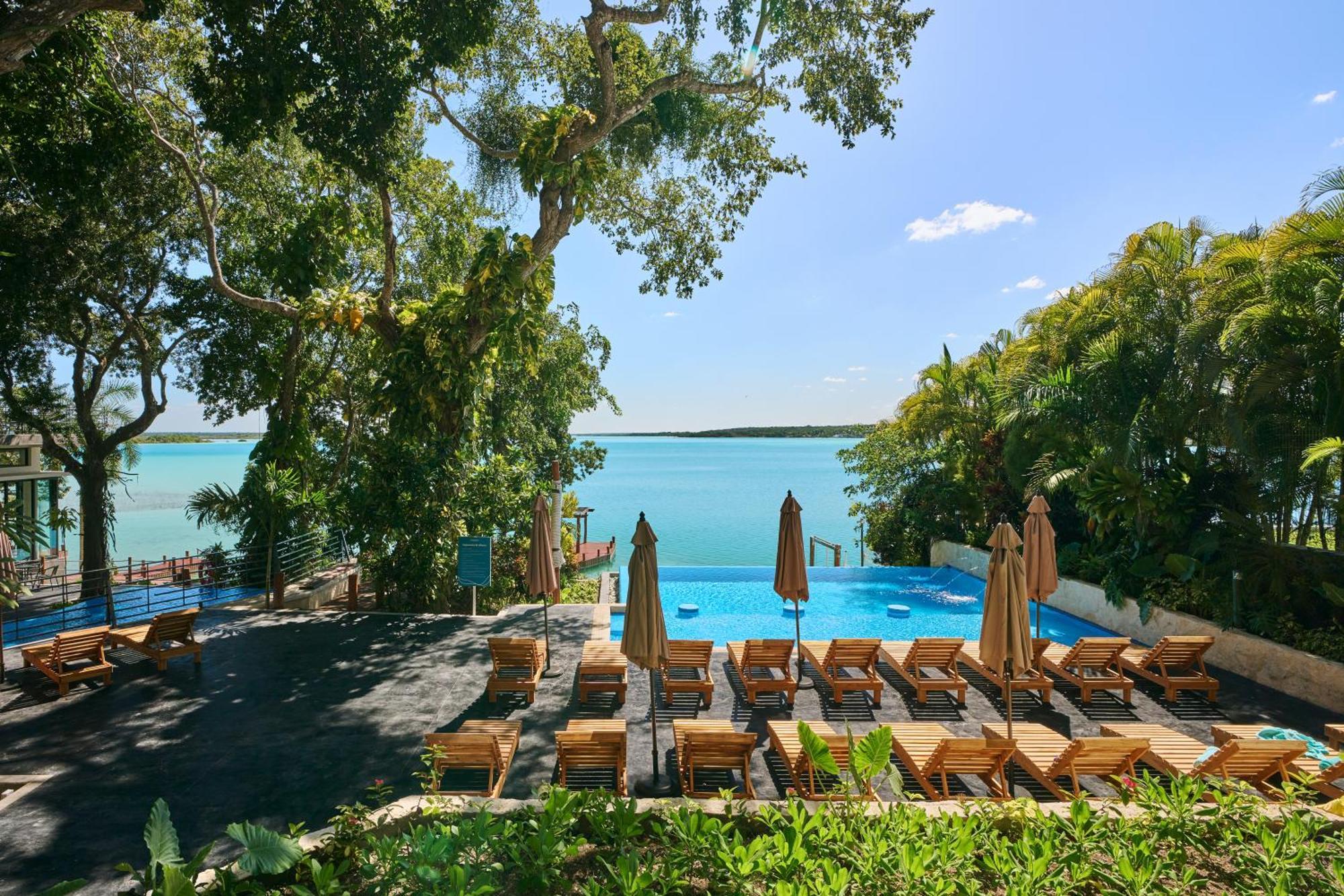 Cristalino Lagoon Front Hotel, Restaurant & Spa باكالار المظهر الخارجي الصورة